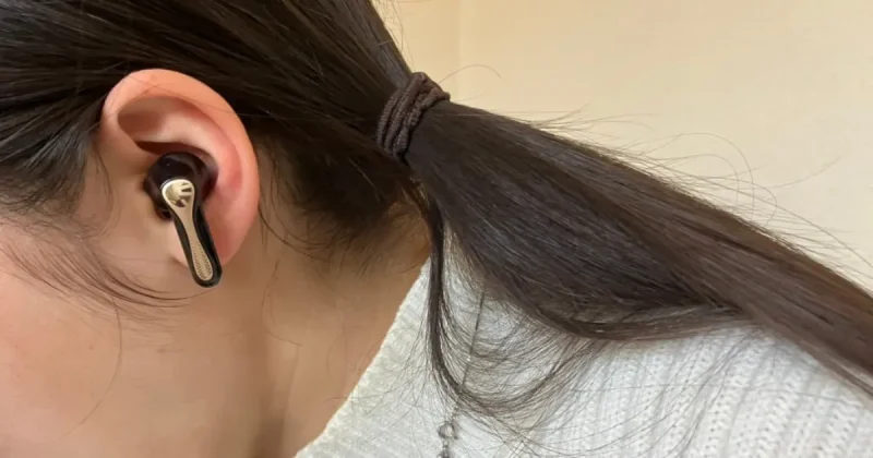 Soundpeats Air5 Pro+ のBoxの装着イメージ